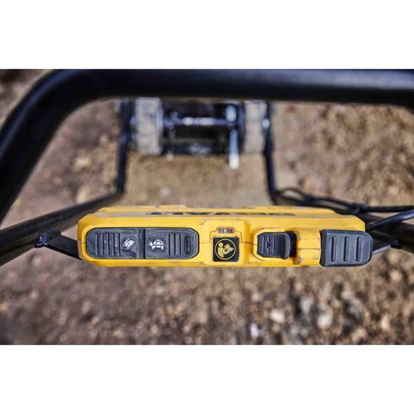 Виброплита прямоходная аккумуляторная POWERSHIFT DeWALT DCPS7154N DCPS7154N фото