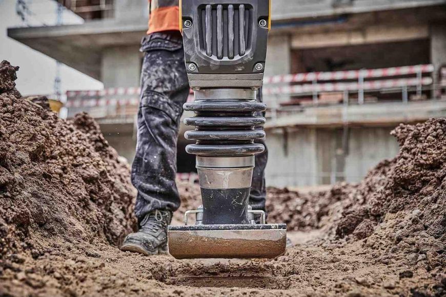 Вибротрамбовка аккумуляторная POWERSHIFT DeWALT DCPS660N DCPS660N фото