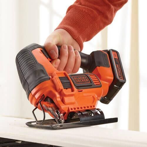 Пила лобзикова акумуляторна BLACK+DECKER BDCJS18N BDCJS18N фото