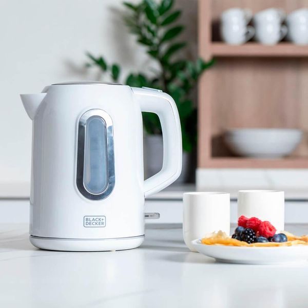 Електрочайник BLACK+DECKER BXKE2204E BXKE2204E фото