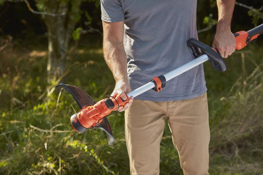 Триммер аккумуляторный бесщеточный BLACK+DECKER BCSTA536L1 BCSTA536L1 фото