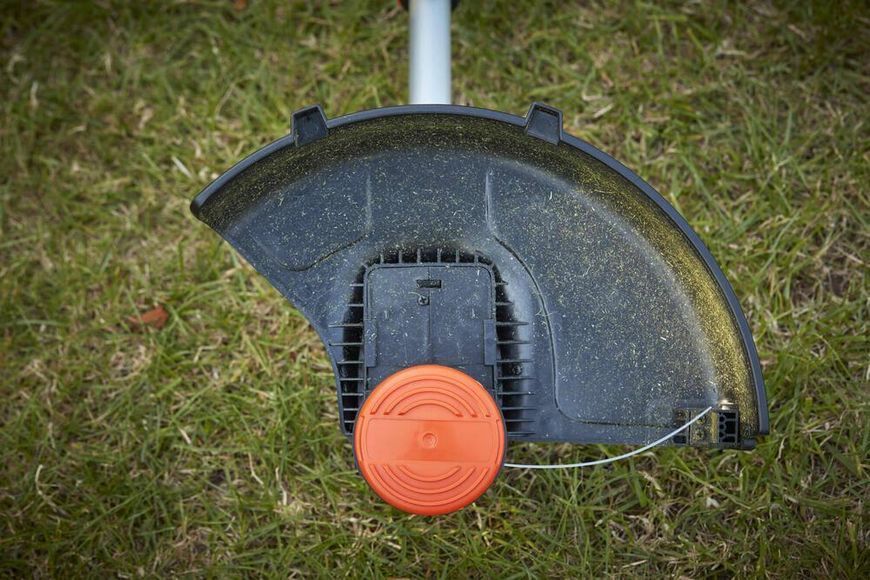 Триммер аккумуляторный бесщеточный BLACK+DECKER BCSTE636L1 BCSTE636L1 фото
