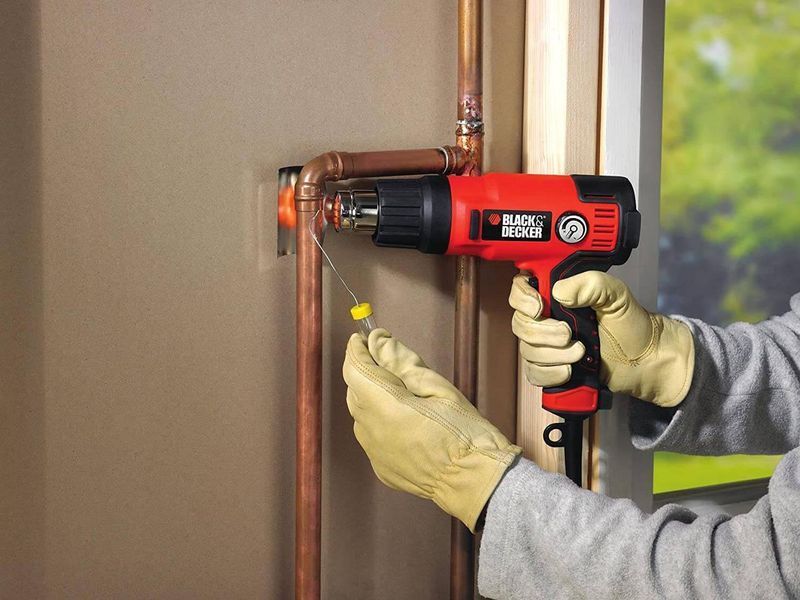 Пістолет гарячого повітря - фен мережевий BLACK+DECKER KX2200K KX2200K фото